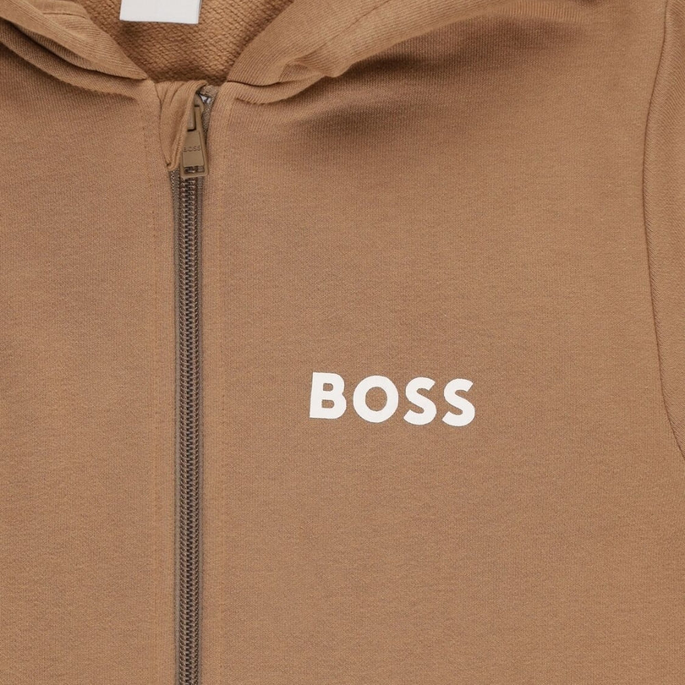 Conjunto Deportivo Color Camel para Niño BOSS con Logo Blanco